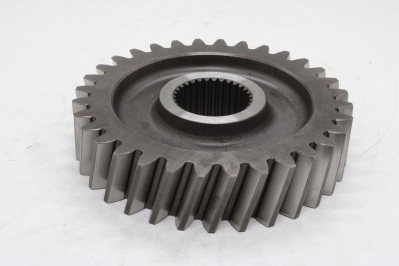 711W35610-0041 Шестерня ведомая среднего редуктора