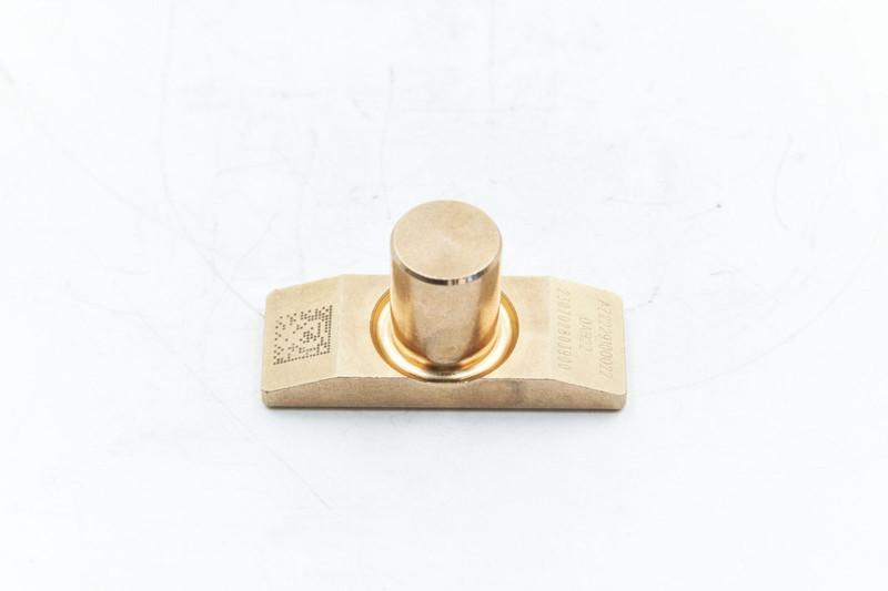 WG2229100022 Ползун КПП HW25712XST — 3