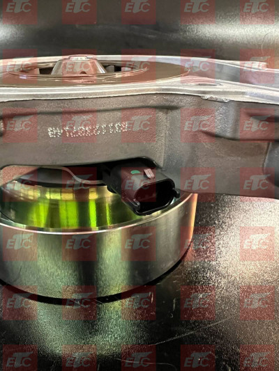 VO 23959585 Насос водяной, электрический FH13