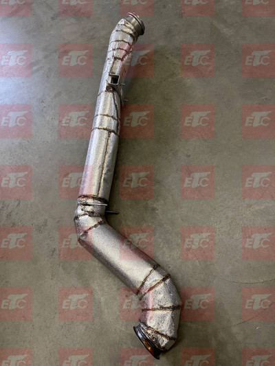 8AE034 Передняя труба с изоляцией