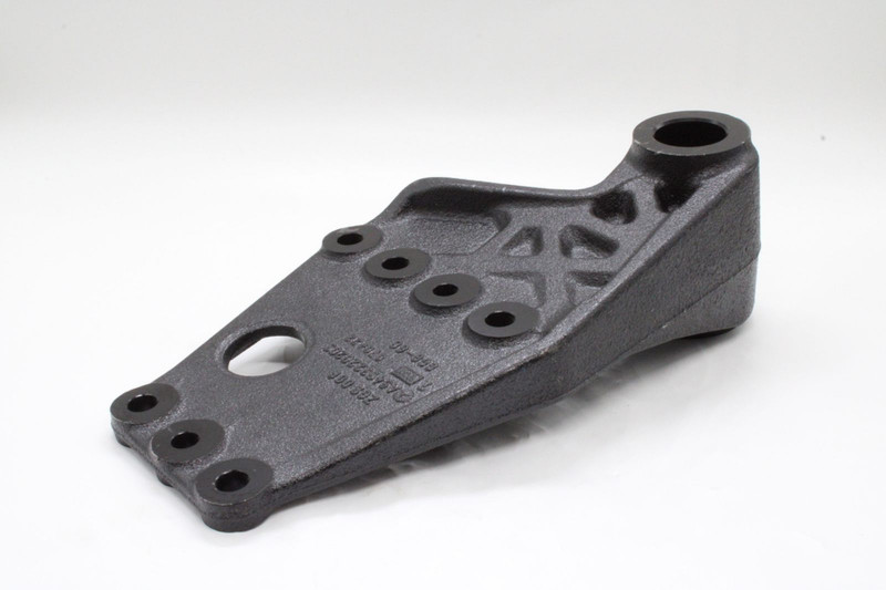 A94932202037390 Кронштейн крепления рессоры зад.прав. — 4