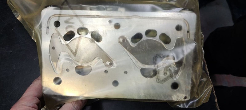 160100825 Головка блока компрессора — 2