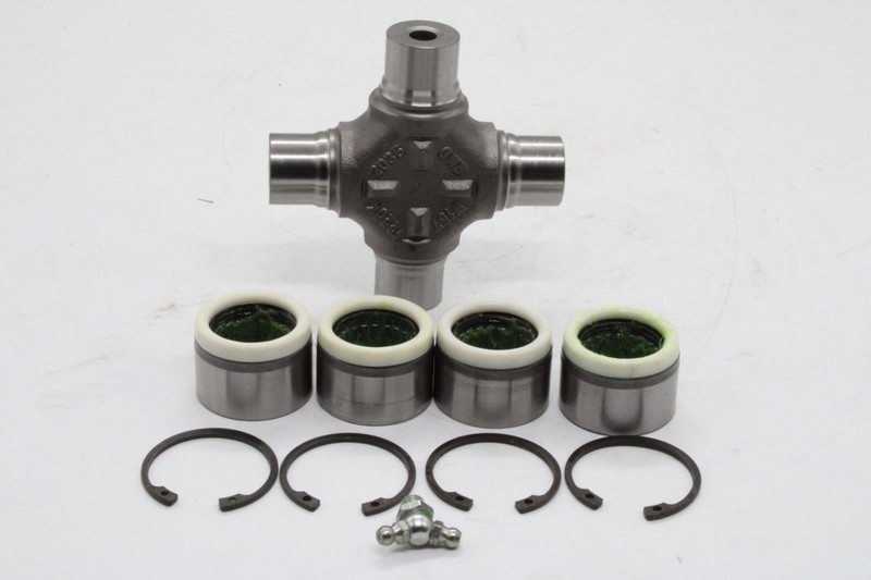 VO 20537560 Крестовина карданного вала 42*120 — 1