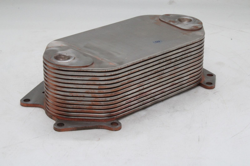 26953ME Масляный радиатор MB — 2