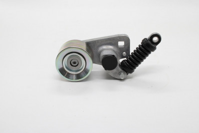 APV2458  Натяжитель ремня