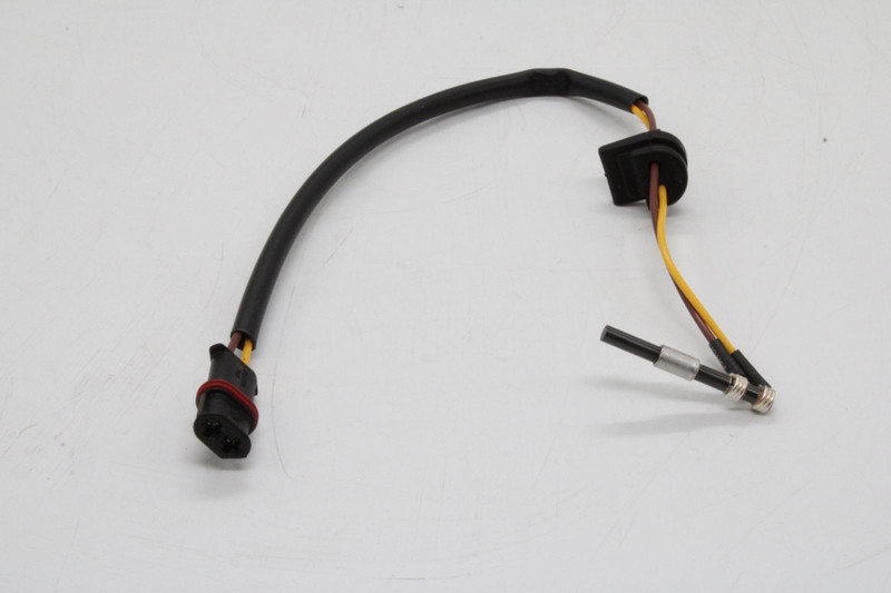 VO 21017282 Свеча запальная — 1