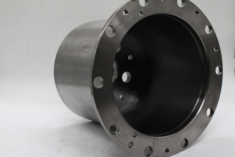 SEM 9739 Колокольная ступица бортового редуктора I=4,0 — 1