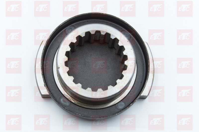 16Y-11-10000 Муфта 18 зубов — 1