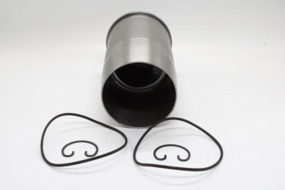 03000130528000 Поршнекомплект D2676 STD