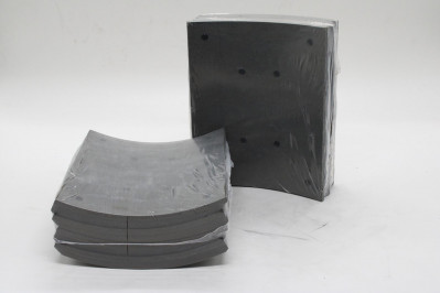 SEM 15343 К-т накладок тормозных зад. 410*223 STD