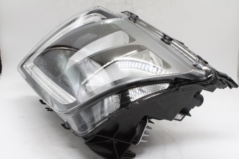 VO 24159417 Фара правая FMX — 3