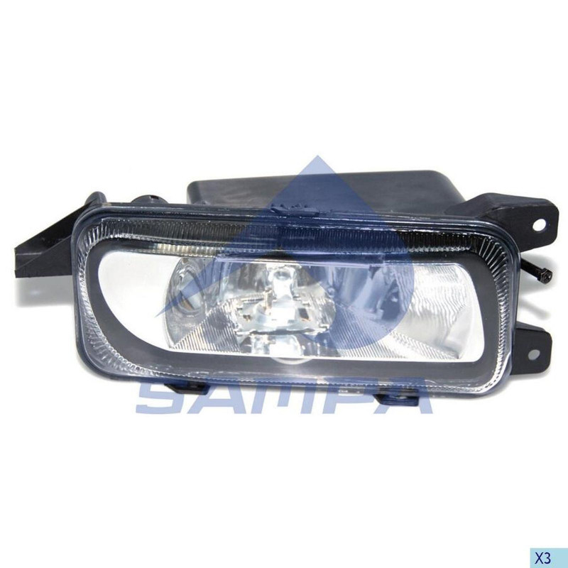 SA 201093 Фара противотуманная правая — 1