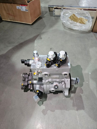 612600080674 Топливный насос высокого давления Е3/4