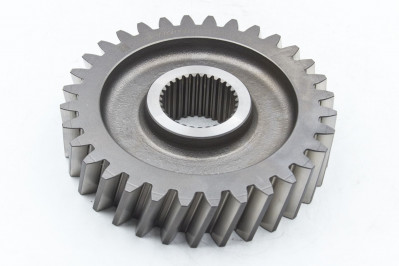 711W35610-0041 Шестерня ведомая среднего редуктора