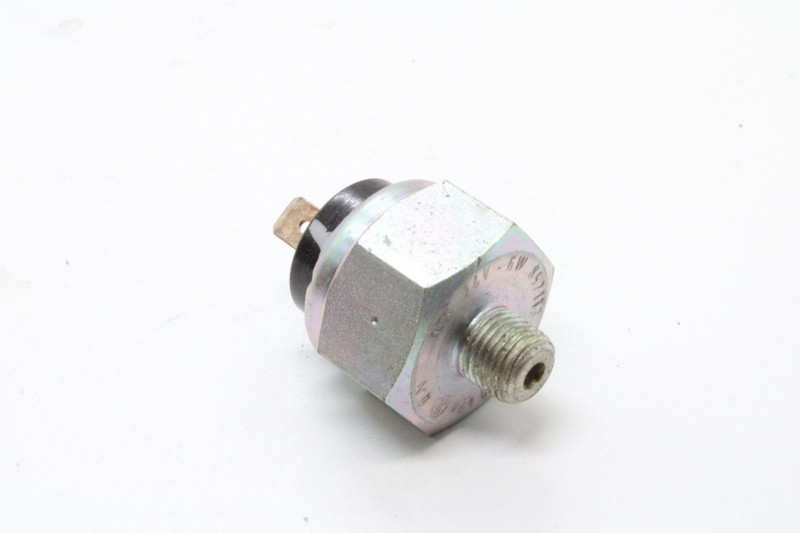 4438520230 Датчик давления масла — 2