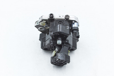 200V11103-7792 Топливный насос высокого давления