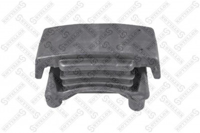 8402123SX Подушка задней рессоры