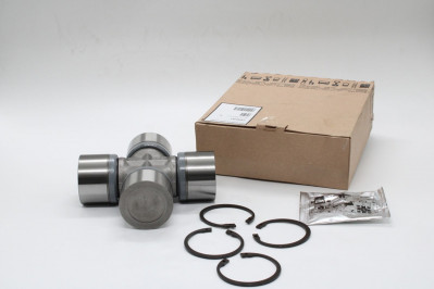 VO 23686081 Крестовина кардана