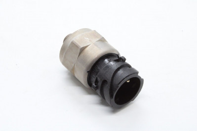 0501210910 Датчик давления