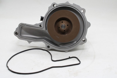 FEBI 39741 Насос водяной FH13