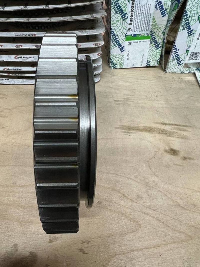 ER 95570800 Шестерня заднего хода Z=35 — 1