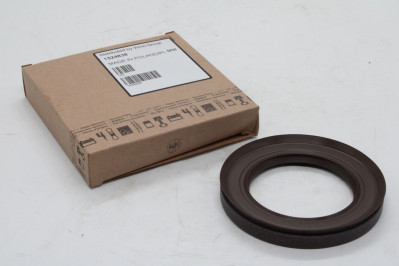 VO 1524838 Сальник редуктора 68*102*9,5