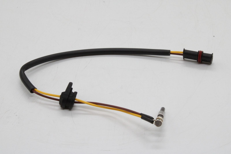 VO 21017282 Свеча запальная — 2