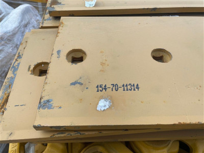 P154-70-11314 Нож средний отвала SD22/SD23