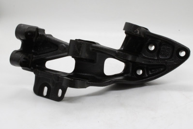 A93031722017390 Кронштейн рамы