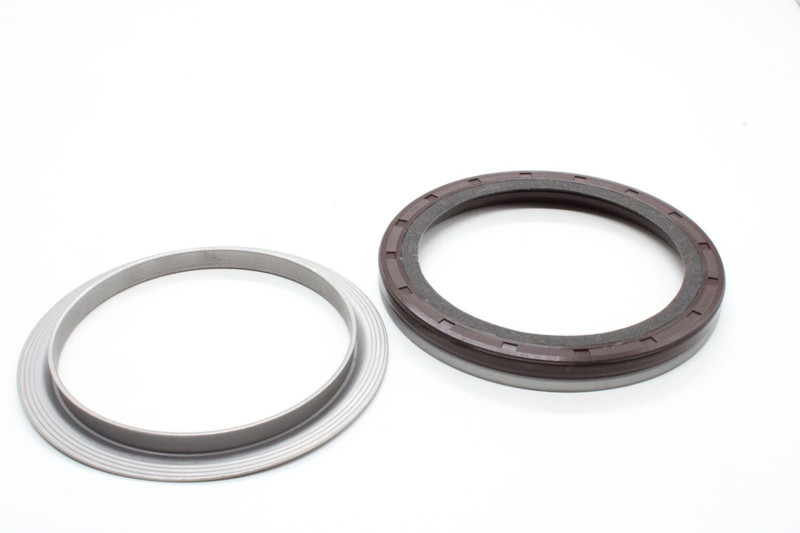 897602-3781 Сальник коленвала передний — 4