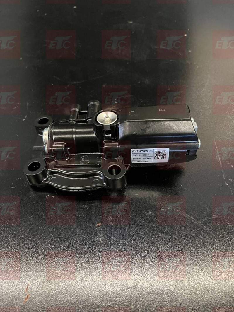 VO 21450362 Крышка демультипликатора КПП — 1