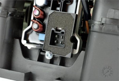 87133 Вентилятор отопителя в сб. с корпусом