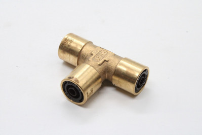 2570080603 Тройник Т8/Т8/Т8 Т-образный