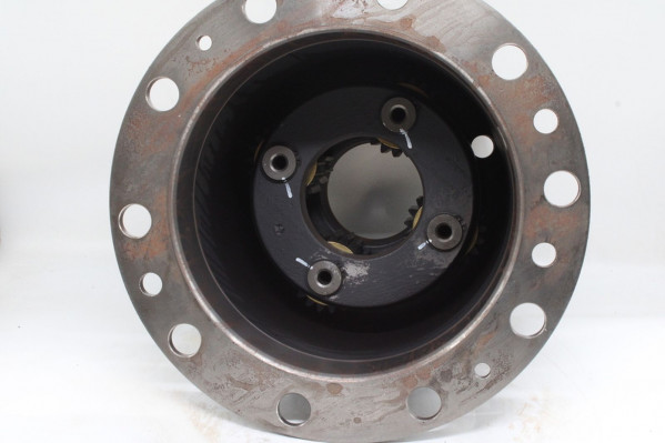 VO 21302562 Комплект ступицы — 1