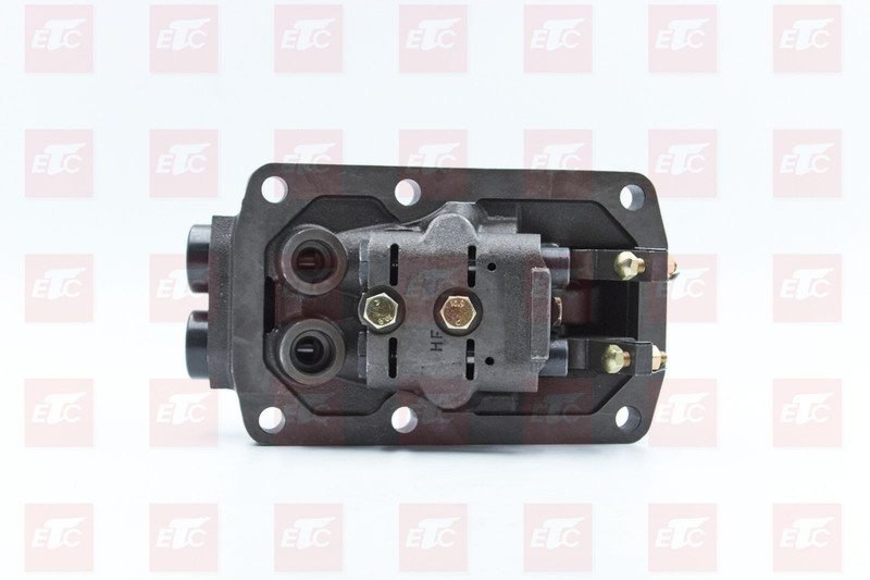 154-40-00082 Клапан управления — 4