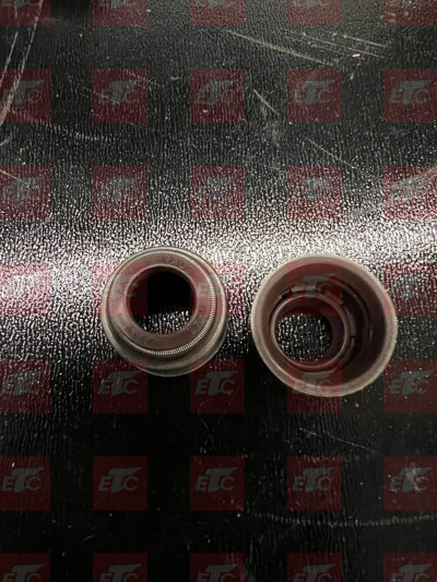 51049020035 Сальник клапана маслосъемный