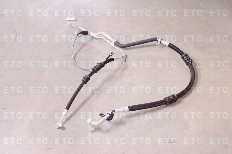 CNHTC YG1600822111 Трубка кондиционера металл-резина — 1