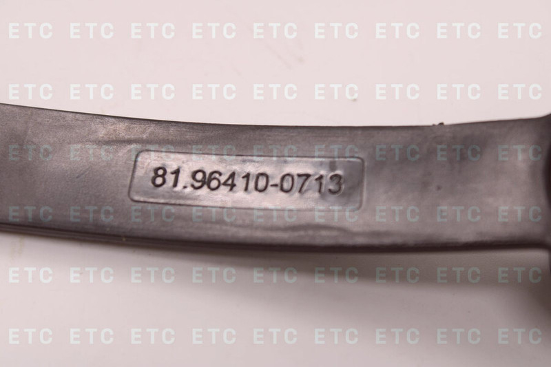 81964100713 Защитный колпачек с крепежной лапкой — 1