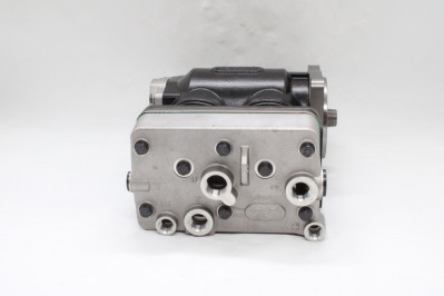 0104074 Компрессор воздушный. 2-х цилиндровый/ 608 cm3 с приводом под ТННД