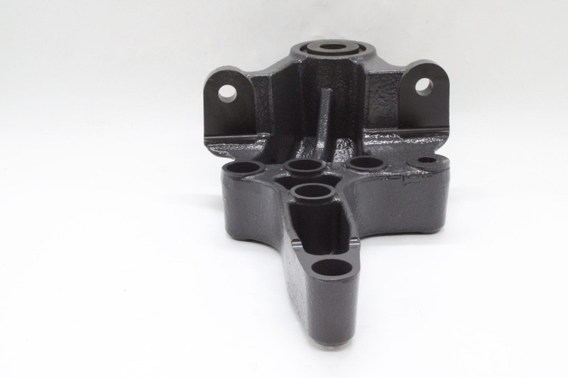 7421594732 Кронштейн рессоры правая — 2