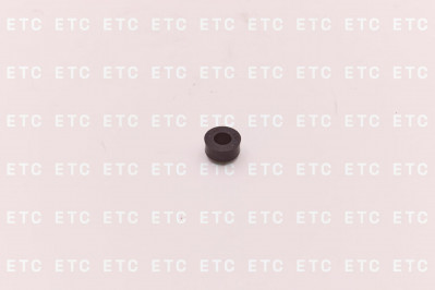 3930543 Виброизолятор клапанной крышки BT