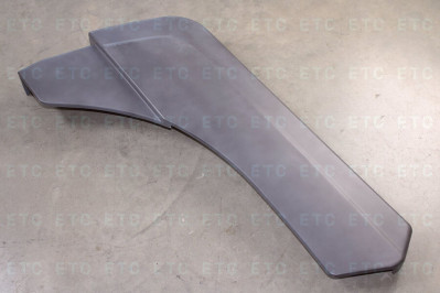 AC81612105363 Крыло переднее верхнее левое M F2000