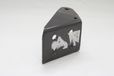 VO 21446493 Кронштейн верхний переднего амортизатора