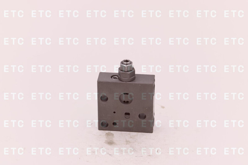 723-40-71102 Клапан гидравлический PC200-7 — 3