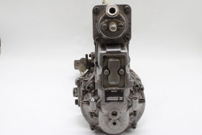 2070900074  Насос топливный BOSCH RB