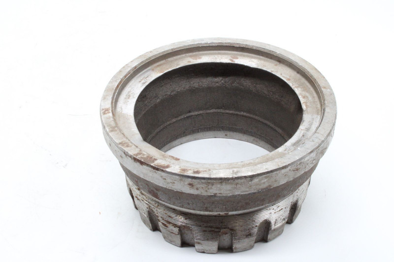 T000592 Втулка регулировочная — 4