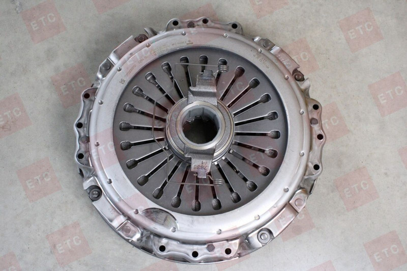 VO 22941321 Комплект сцепления без диска сцепления — 5