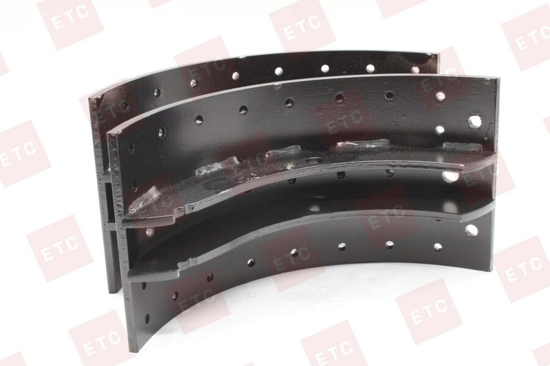 VO 3095195 Комплект тормозных колодок 2шт — 2