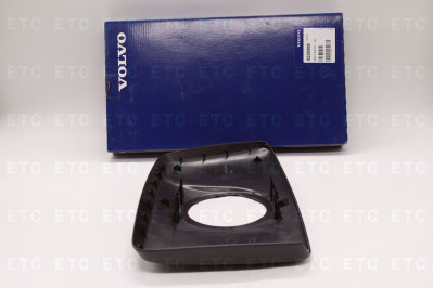 82356808 Крышка зеркала левая верхняя