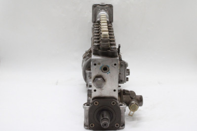 2070900074  Насос топливный BOSCH RB